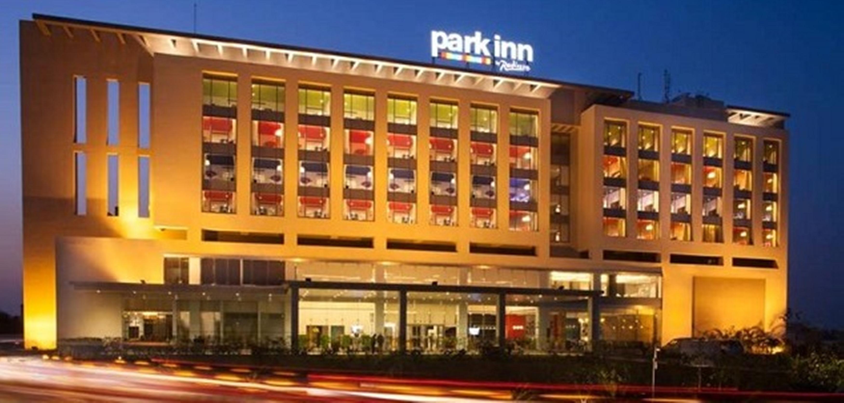 Park Inn By Radisson Gurgaon Bilaspur Манесар Екстериор снимка