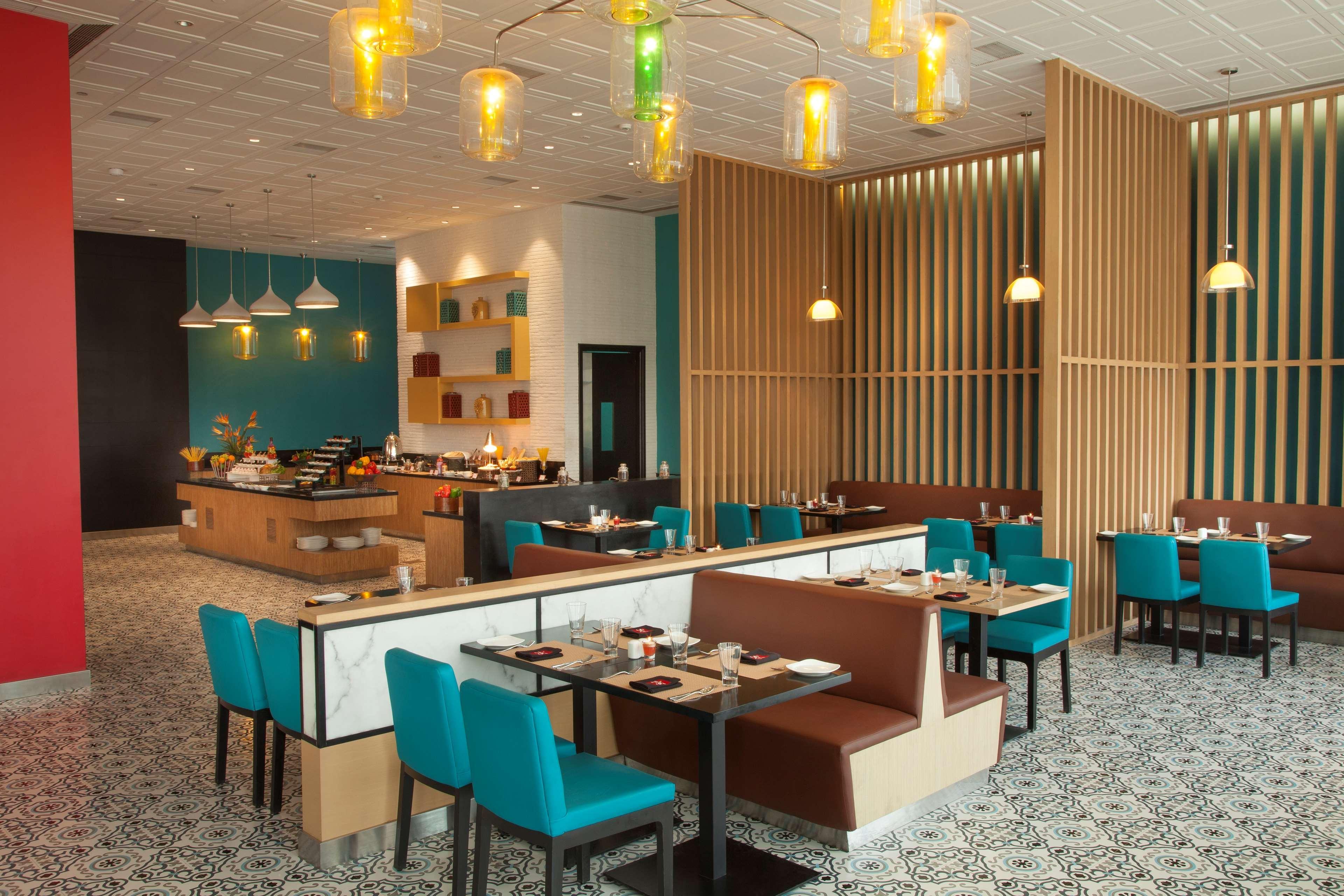 Park Inn By Radisson Gurgaon Bilaspur Манесар Екстериор снимка