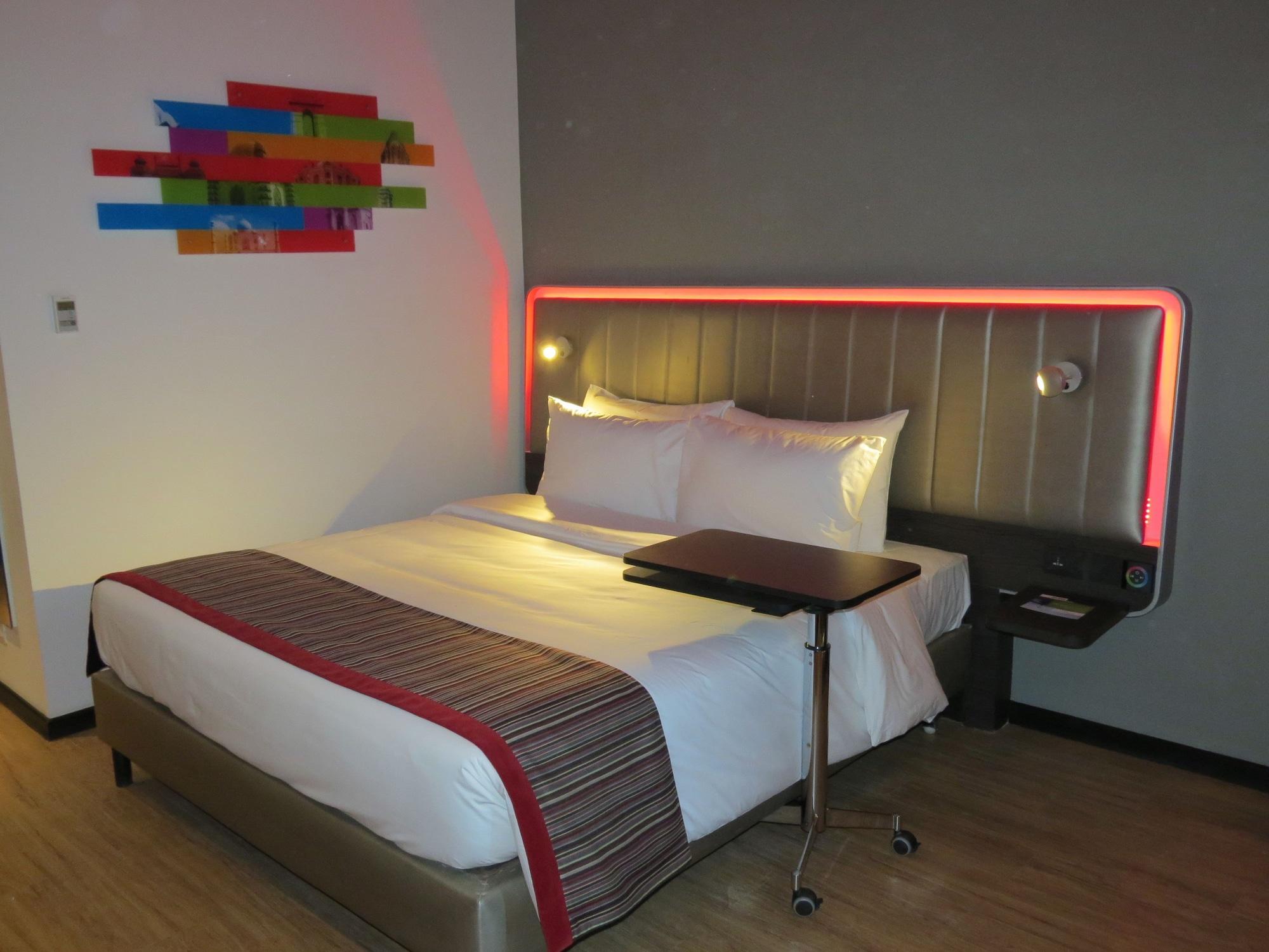 Park Inn By Radisson Gurgaon Bilaspur Манесар Екстериор снимка
