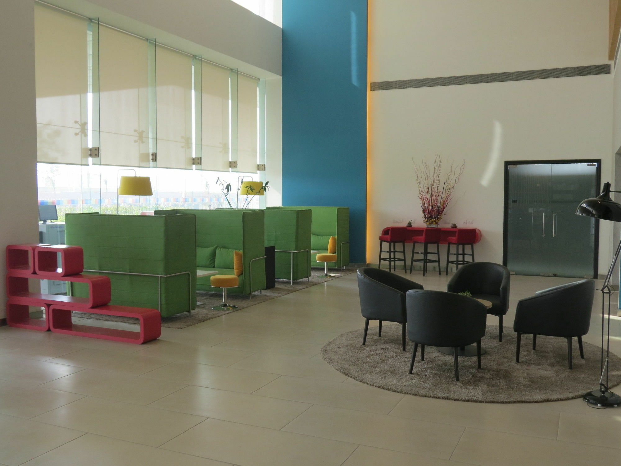Park Inn By Radisson Gurgaon Bilaspur Манесар Екстериор снимка